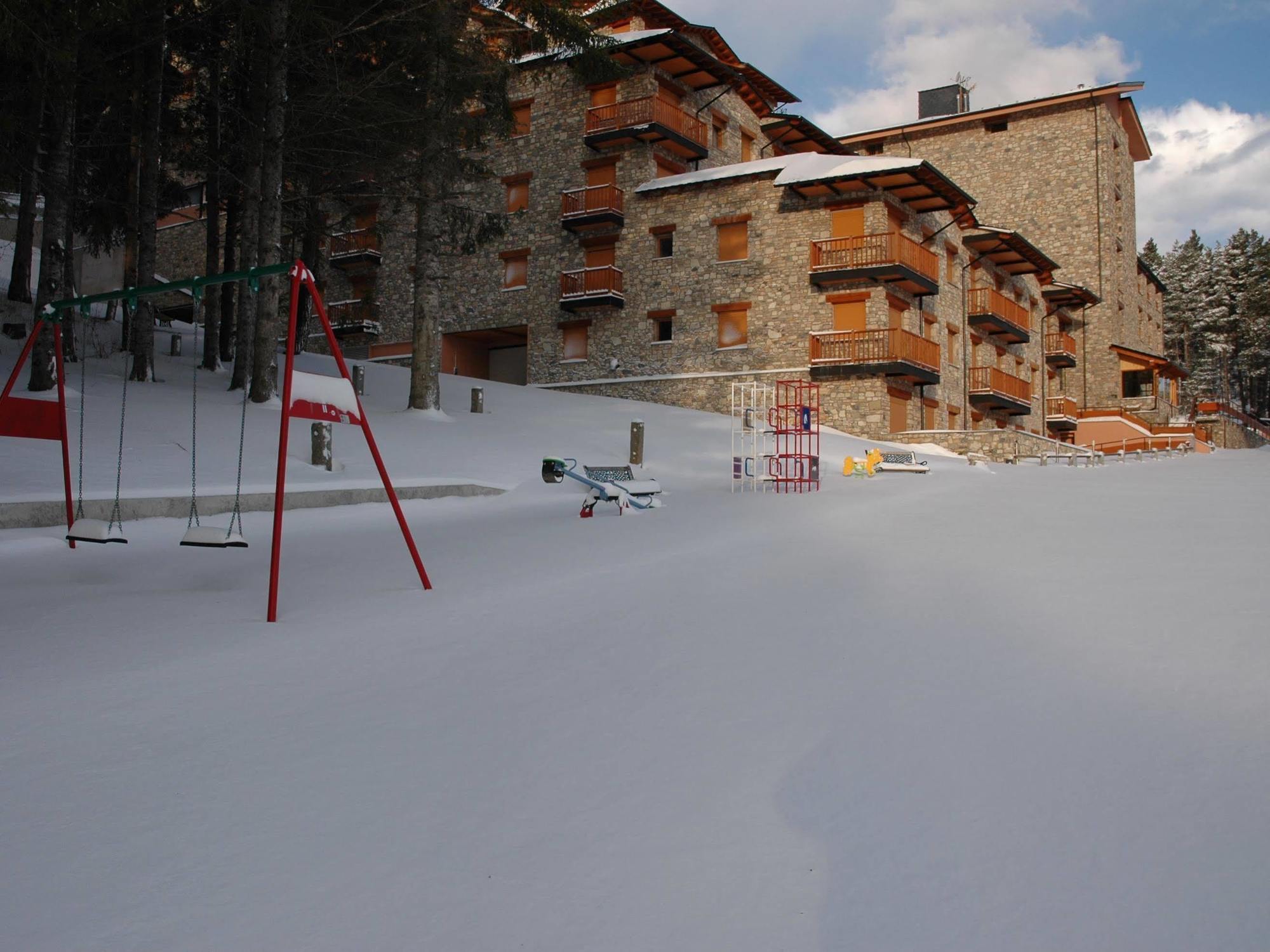 Hotel Supermolina La Molina  Exterior photo