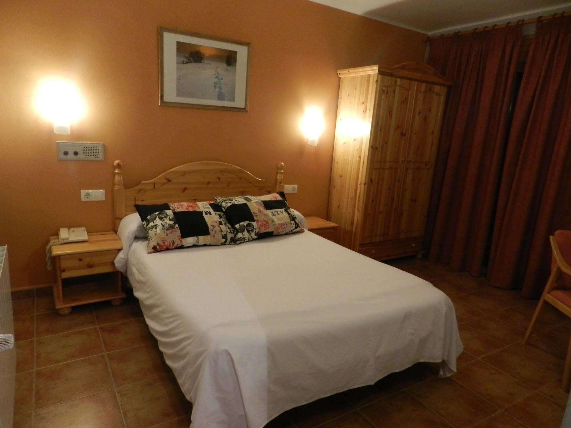 Hotel Supermolina La Molina  Exterior photo
